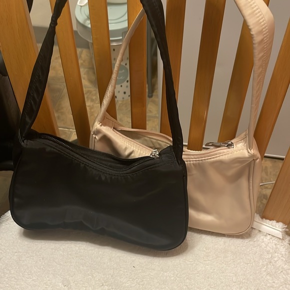 Black and white shoulder bag - Picture 2 of 3